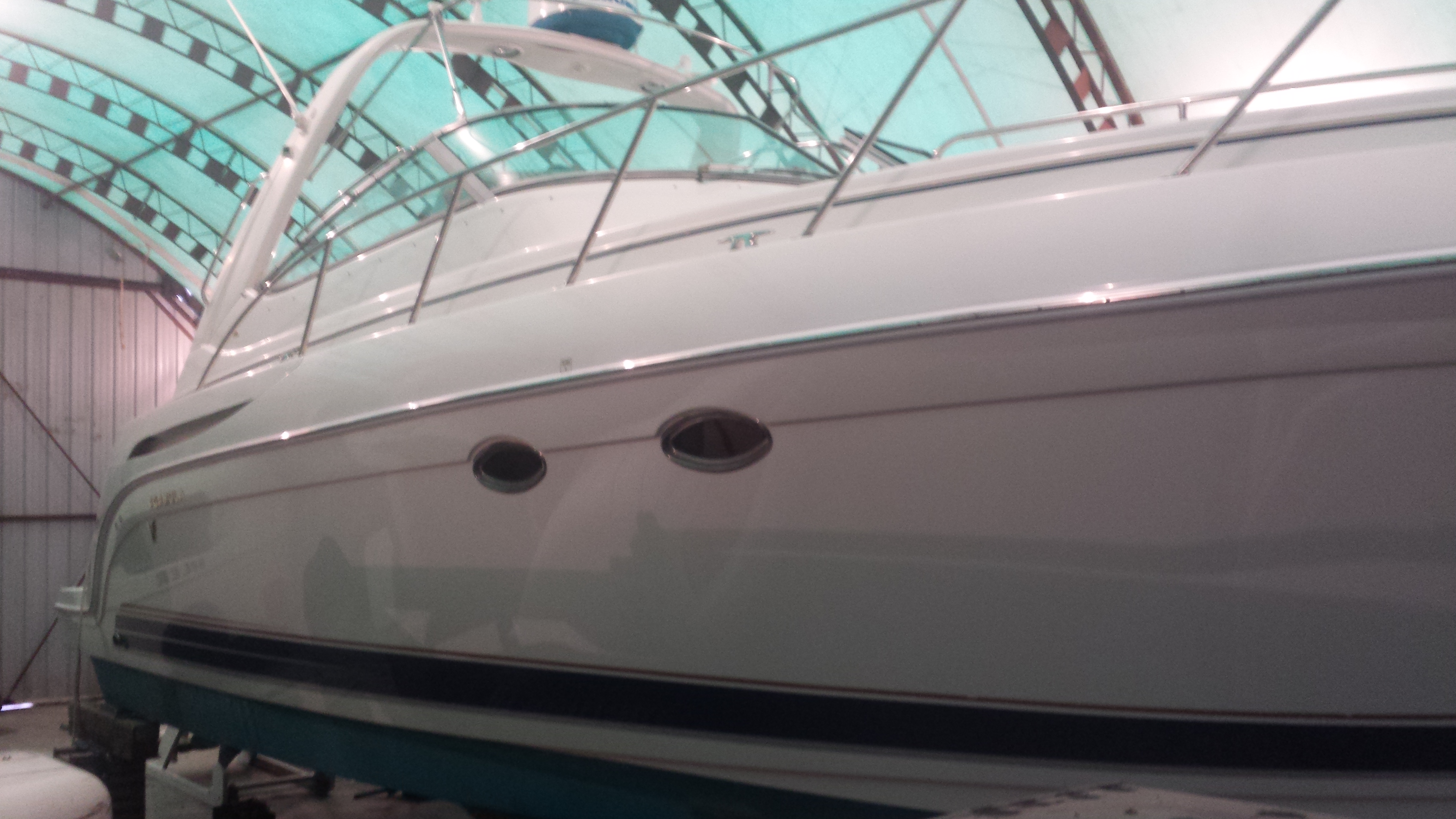 Complete boat / yacht painting and exterior refinishing at Lynwood Marina in North Vancouver for a Richmond BC customer from MRV Marine Services.