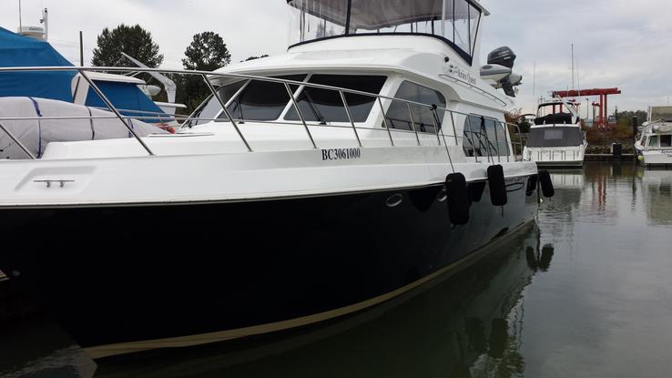Navigator boat maintenance and repairs from MRV Marine Services.